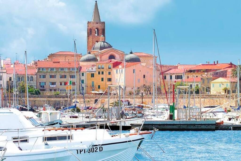 Casa Minorca Centro Storico Di Alghero Leilighet Eksteriør bilde